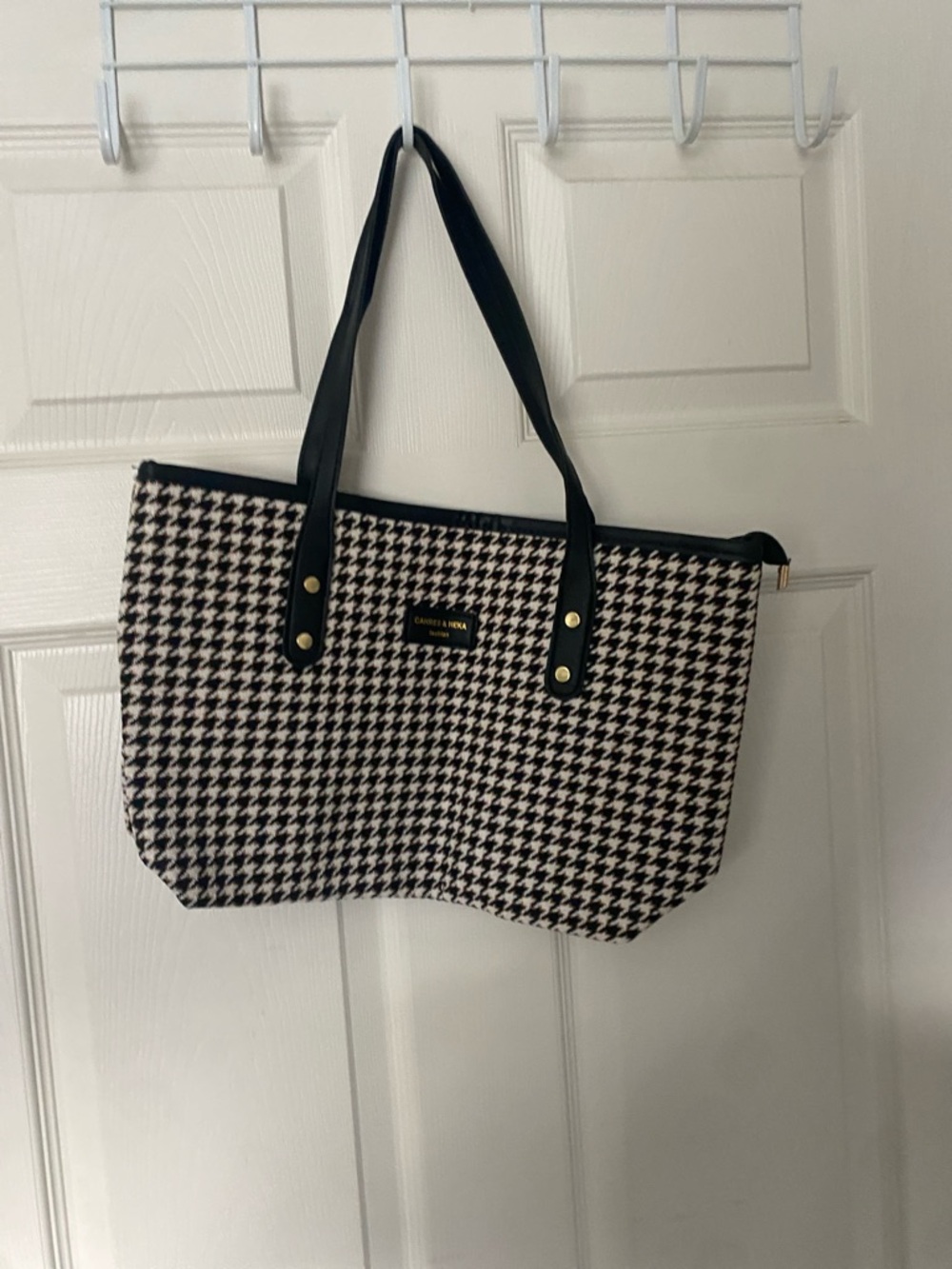 Houndstooth Tote Bag with Black Straps -